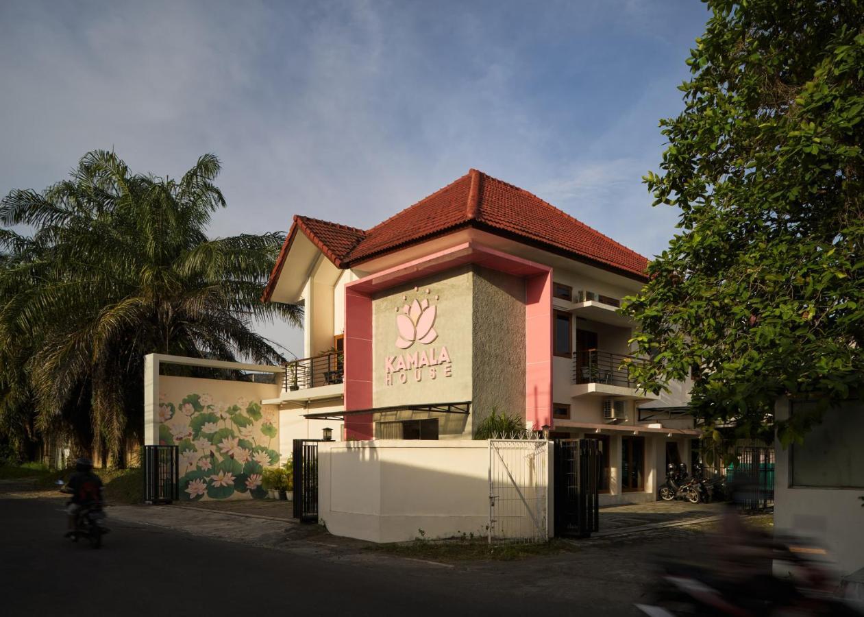 A Pousada Kamala House Tugu Exterior foto